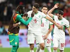 senegal-sieg wird überschattet: peinlich-elfmeter und eklat: das war beschämend für afrika