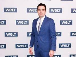 frauen ungefragt geküsst?: bericht: welt-chefredakteur musste nach vorfall auf weihnachtsfeier gehen