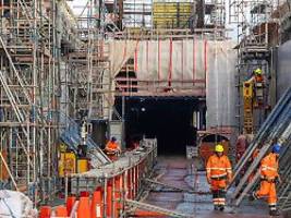 teurer werden sie auch noch: europäische mega-bauvorhaben verzögern sich um jahre