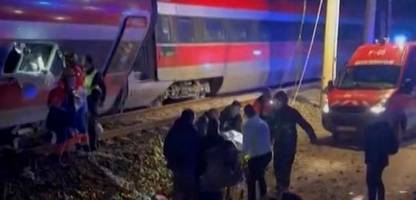 Zugunglück in Spanien: Videos zeigen Ausmaß der Zerstörung in Córdoba