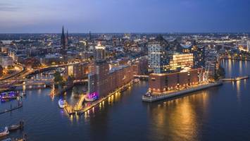 Warum kreisen nachts Flugzeuge über Hamburg? Die Erklärung überrascht