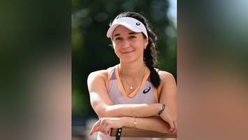 Schlagfertig: Tennisprofi Eva Lys stellt sich Gegnern auf und neben dem Platz