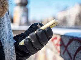 Smartphones: So überstehen Handys die winterliche Kälte