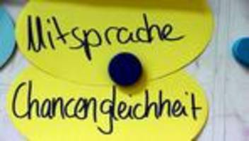 klassen 7 bis 10 in nrw: studie unter jugendlichen: interesse an politik eher schwach