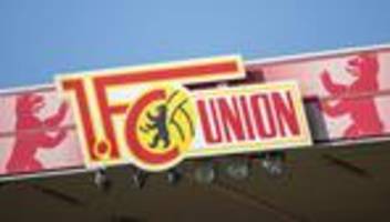 Köpenick: Union-Fans feiern in Vereinsgeburtstag rein