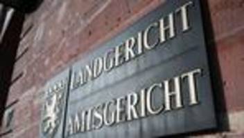 Prozesse: Mitbewohner erstochen - 40-Jähriger vor Gericht