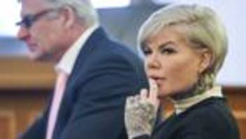 schlagersängerin: melanie müller legt revision wegen hitlergruß-vorwurf ein