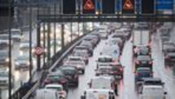 TomTom-Analyse: Geduld gefragt: Berlin ist Deutschlands Stauhochburg