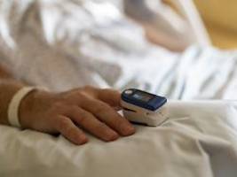 für wachkoma-patienten zuständig: pflegerin wegen des verdachts auf versuchte morde festgenommen