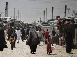 syrien: kurdenmilizen ziehen als bewacher von berüchtigtem is-lager ab