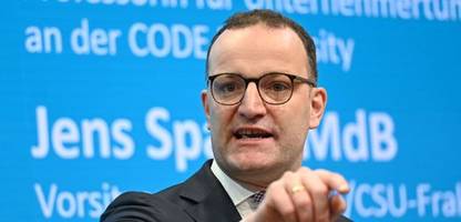 jens spahn: fraktionschef betont sein amt als fraktionschef