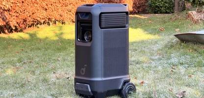 Soundcore Nebula X1 Pro im Test: Outdoor-Projektor fürs Gartenkino