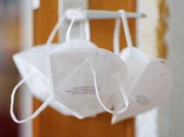 Maskenkäufe in der Corona-Pandemie: Gericht tadelt Auskünfte der Regierung