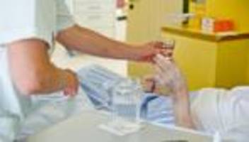 Betrag steigt und steigt: Zweithöchster Eigenanteil im Pflegeheim im Saarland