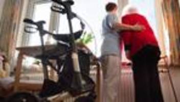 Eigenbeteiligung: Zuzahlung für Pflege im Heim in Bremen am höchsten