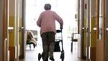 Kosten zum Jahresbeginn: Pflege im Heim wird teurer - Sachsen bei fast 3.000 Euro