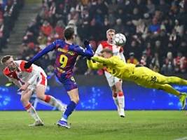 bilbao dreht, liverpool siegt: wilder barca-erfolg: lewandowski trifft in beide tore