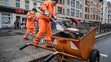 berliner stadtreinigung berichtet von zunehmender gewalt gegen mitarbeiter