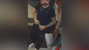 Brutale Attacke in Schöneberg – Wer kennt diesen Mann?