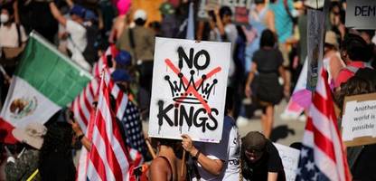 Demokratieabbau in den USA: Die Rückkehr des Königs?