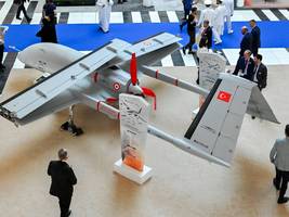 rüstung: zeitenwende in der messehalle