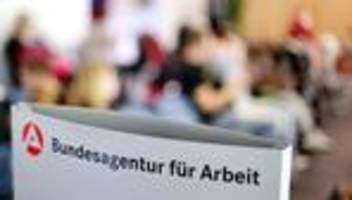 Auszahlung von Leistungen: Mehr Widersprüche und Klagen gegen Jobcenter-Entscheidungen