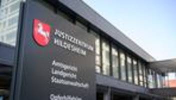 Brandserie bei Holzminden: Mutmaßlicher Brandstifter legt Geständnis ab