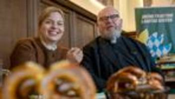 Klausur: Grüne fordern Notfallrucksack für alle Haushalte in Bayern