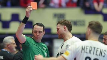 Golla entgeht Portugal-Schicksal: Rot von Handball-Star bleibt folgenlos