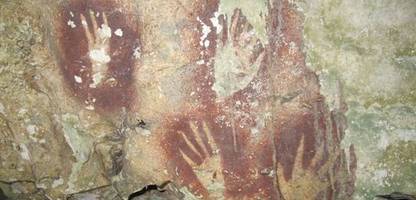 forscher entdecken in indonesien die bisher älteste höhlenkunst der welt