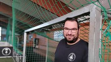 Ein „Krake“ gibt nicht auf: Carsten Hänsch hilft – trotz Krebs