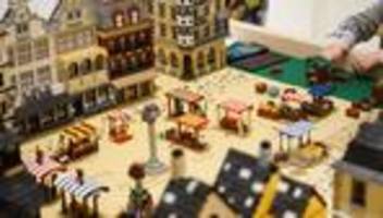 ausstellung: historische bauten aus legosteinen – schau im stadtmuseum