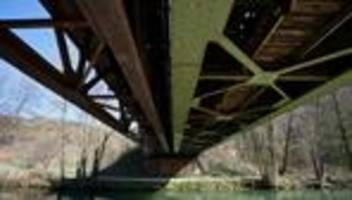 Bauarbeiten an Brücken: Bahnstrecke Nürnberg-Bayreuth bleibt bis Frühsommer gesperrt