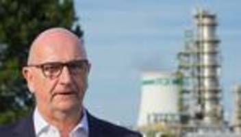 CO2-Emissionshandel: Woidke will Unternehmen mit Klimageld unterstützen