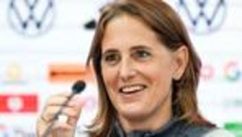 Frauen-Fußball-Bundesliga: 1. FC Köln verlängert mit Trainerin Britta Carlson