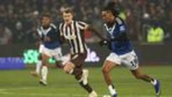 Fußball-Bundesliga, 19. Spieltag – Freitag: Derby zwischen St. Pauli und HSV endet unentschieden