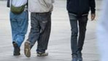 Gutachten: Kommission schlägt mehr Treffpunkte für junge Menschen vor