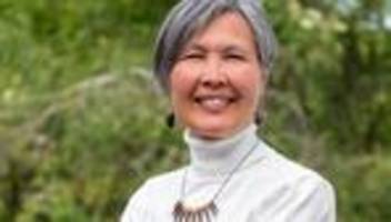 laali lyberth: nun weiß jeder, dass wir existieren