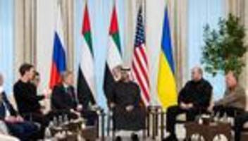Ukraine-Krieg: Erste Runde der Ukraine-Gespräche in Abu Dhabi beendet