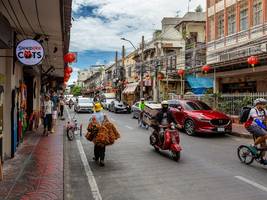 Einmal im Leben: Auf der Song Wat
