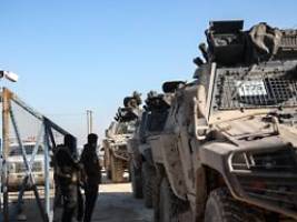 gefangene in syrischen lagern: usa: nehmt eure is-kämpfer zurück!