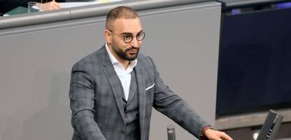 Krieg in Syrien: Kurden im Bundestag appellieren an Merz