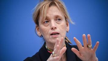 ganztag in grundschulen: prien sieht probleme bei räumen und personal