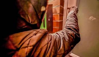 Pappe in Türritze: Kriminelle spähen Bergedorfer Villengebiet aus