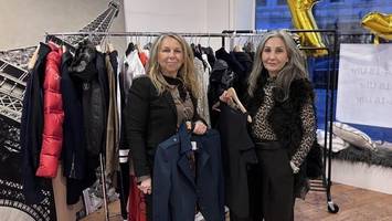 Pop-up-Flohmarkt bietet hochwertige Damenmode zum günstigen Preis