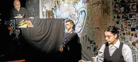 Ein atemloses Stück über ein ethisches Dilemma: Das theter-Ensemble spielt Ferdinand von Schirachs Terror