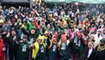 Wettbewerb: Feuer trifft Frost: Traditionelles Wintergrillen in Leipzig