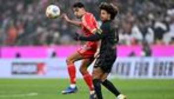 Bundesliga, 19. Spieltag - Samstag: Bayern München kassiert gegen Augsburg erste Saisonniederlage