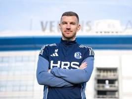 Größte Familie Deutschlands!: Warum der FC Schalke 04 Stars wie Raúl und Džeko so fasziniert