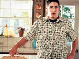 pein mit american pie: jason biggs zeigte seinem sohn die berühmte kuchen-szene selbst